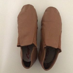 Capezio Tan Jazz Shoes